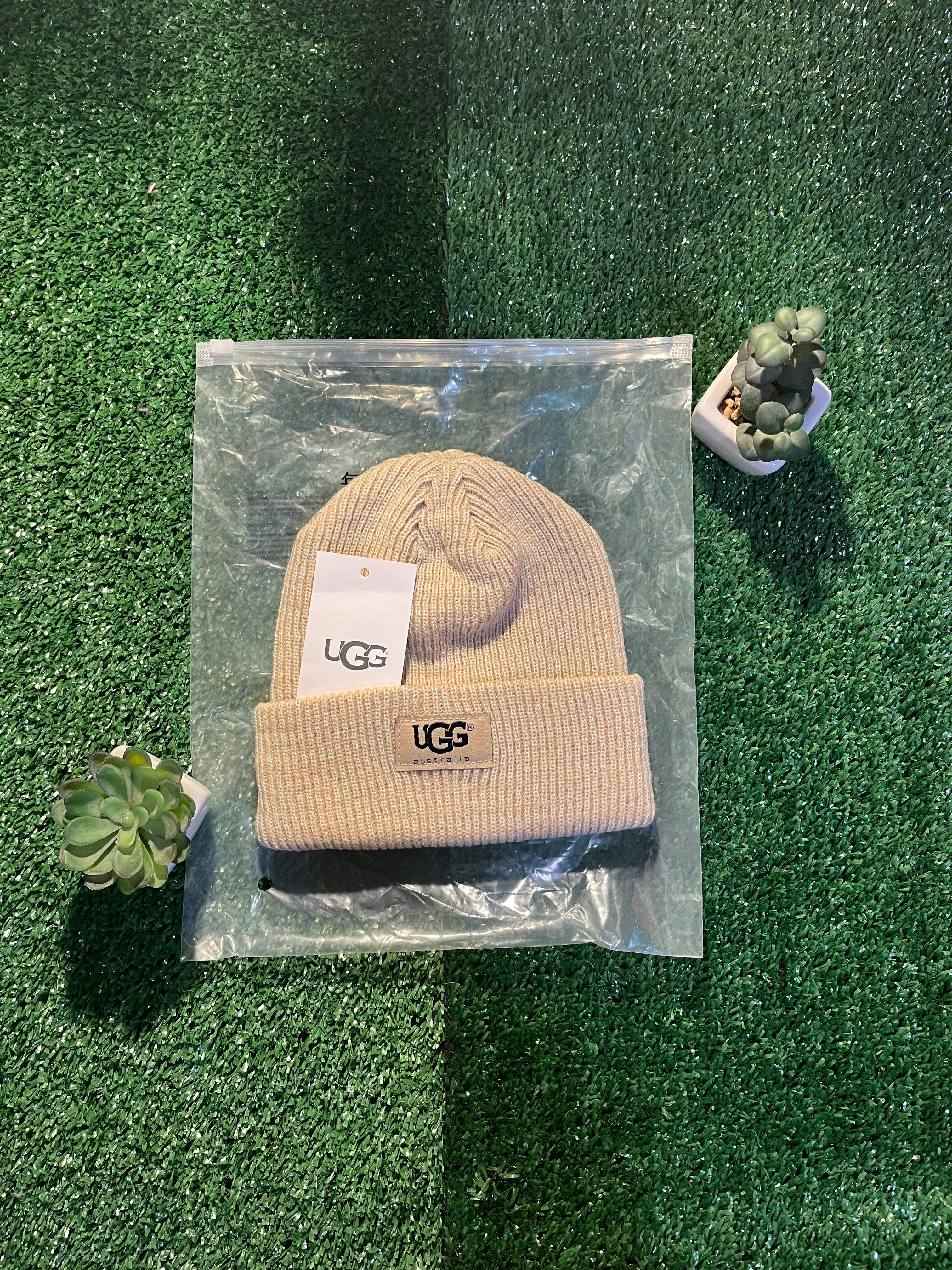 UGG beanie one size
